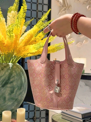 Shangjiukai Pink Dingsheng Song Brocade Basket Bag – New Chinese Style Silk Brocade Handbag-brocademodern