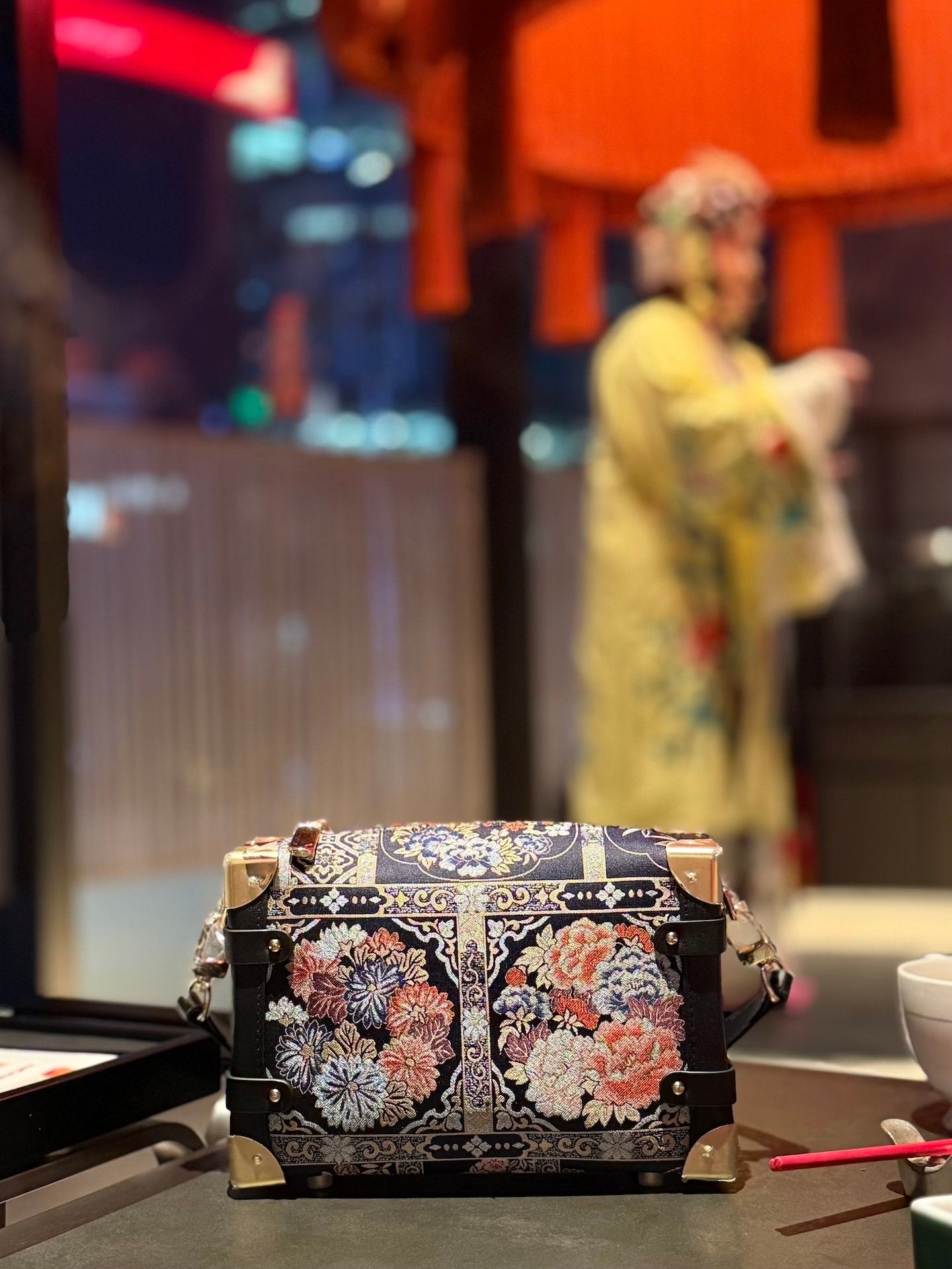 Song Brocade Treasure Box Bag — Chinese Intangible Heritage Luxury Crossbody & Top-Handle Bag (2026 Collection)