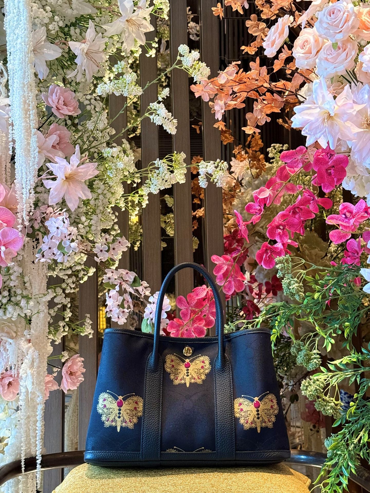 Song Brocade Garden Tote bag– Mulberry Silk & Top-Grain Leather