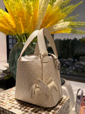 Shangjiukai White Dingsheng Song Brocade Basket Bag – Mulberry Silk Chinese Handbag-brocademodern