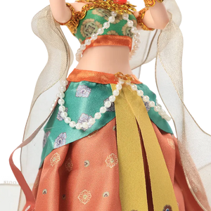 Full top view of 9-inch Dunhuang "Flute Song" doll's body and outfit.