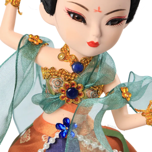 Body outfit and face detail of 9-inch Dunhuang "Pipa Dance" doll.