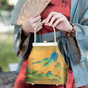 Chinese Painting Mulberry Silk Lux Kiss Lock Clutch Handbag - SinoCultural -- P170076