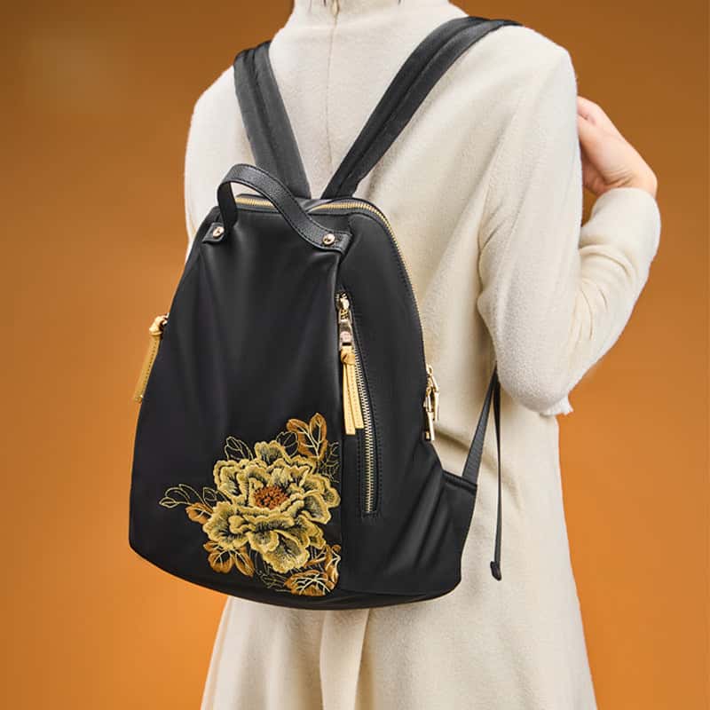 New Chinese National Style Embroidered Backpack