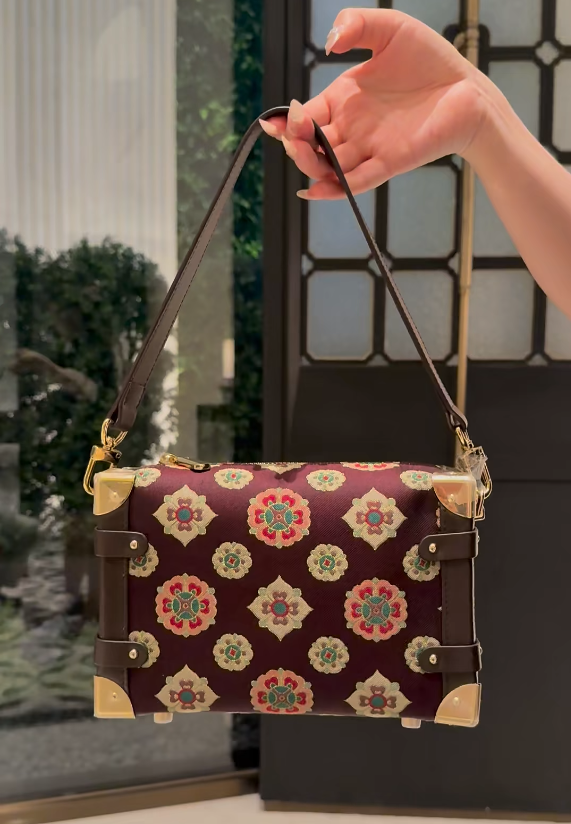 Gift-ready Song brocade clutch bag with heritage-inspired design for meaningful luxury image 2