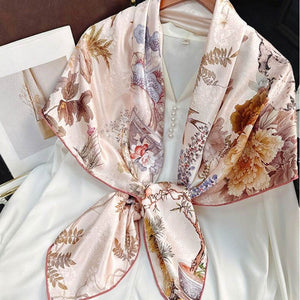 Mulberry Silk 14 Momme Square Scarf Radiant Floral 108x108 cm - SinoCultural -- CXFJ015