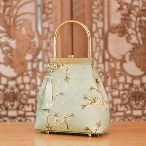 Mulberry Silk Luxury Light Green Kiss Lock Clutch Bag - SinoCultural -- P170118