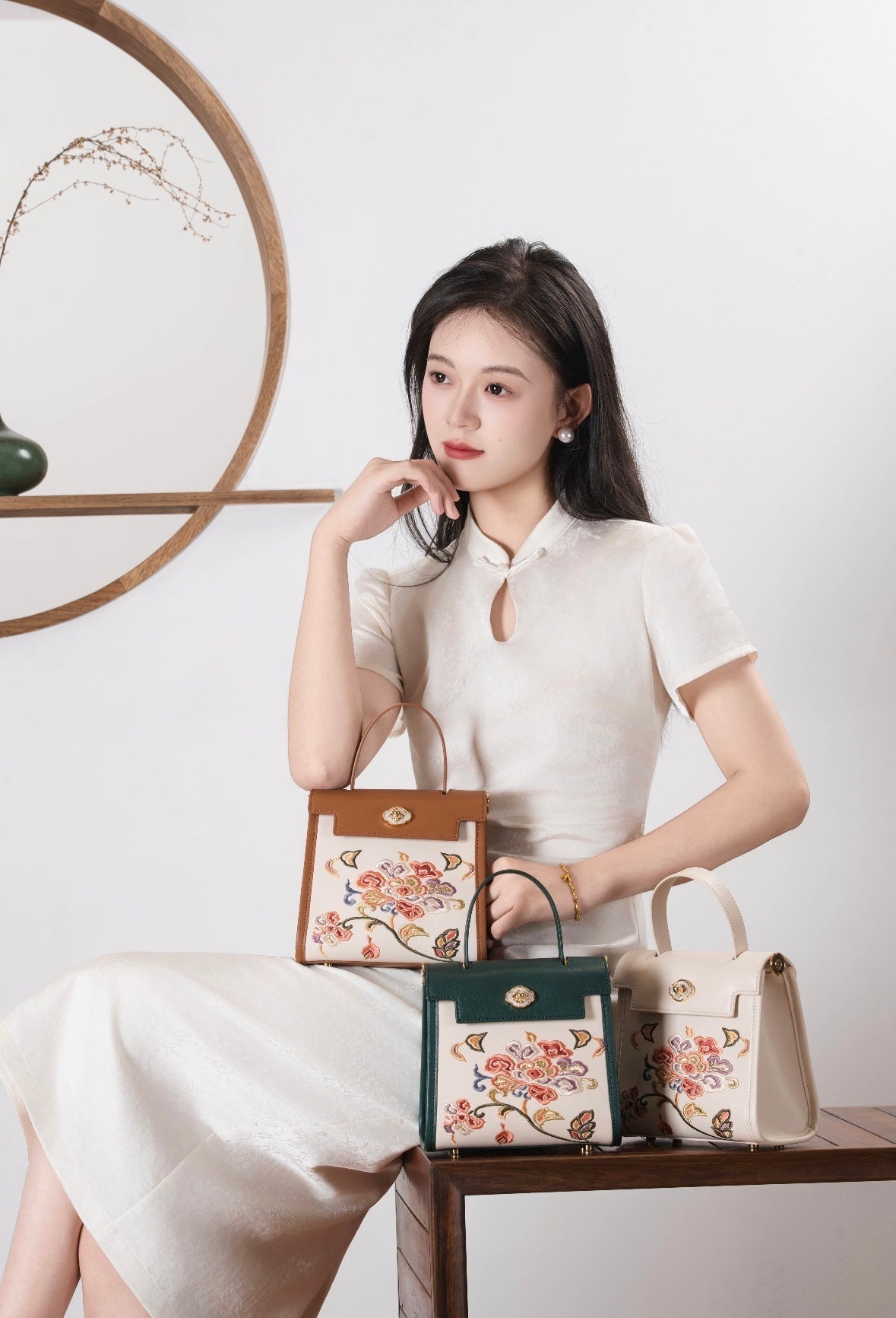 Top Chinese Luxury Bag Brands | Song Brocade & Embroidery Handbags