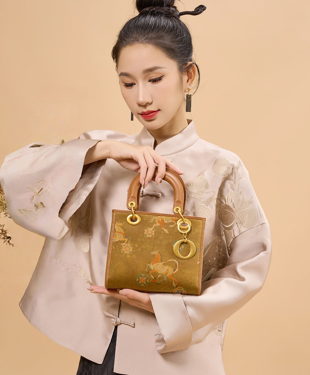 Heritage Xiangyunsha New Chinese Style Handbag – Lucky Horse Brings Blessings-brocademodern