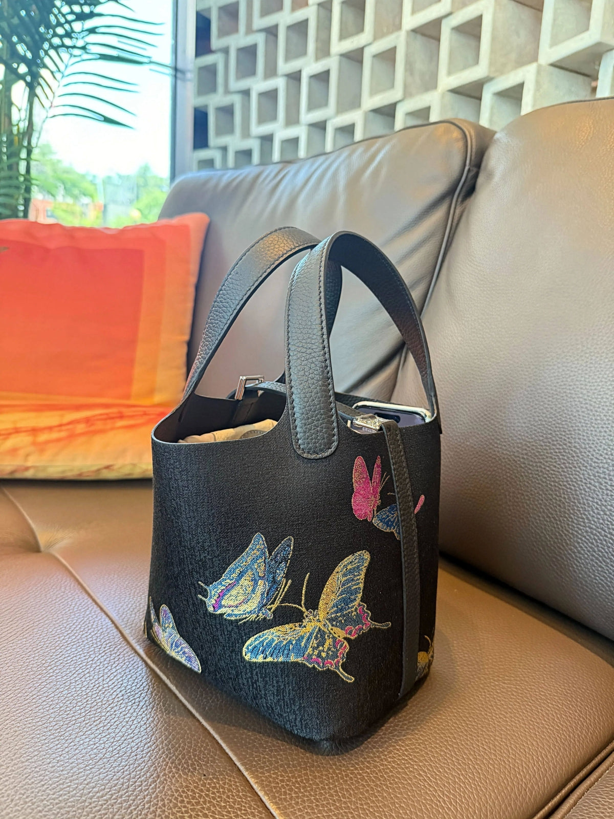 Spring Butterflies Song Brocade Basket Bag | Mulberry Silk Chinese Handbag-brocademodern