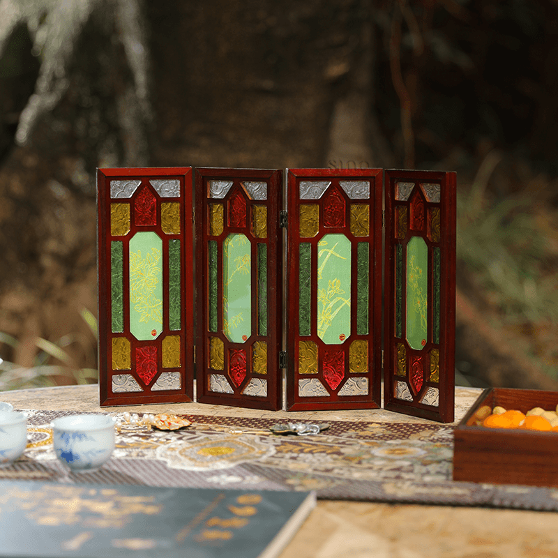 Hand-Embroidered Cantonese Mansion Window Ornament in Sandalwood Frame - SinoCultural -- BXL06WCS174A08