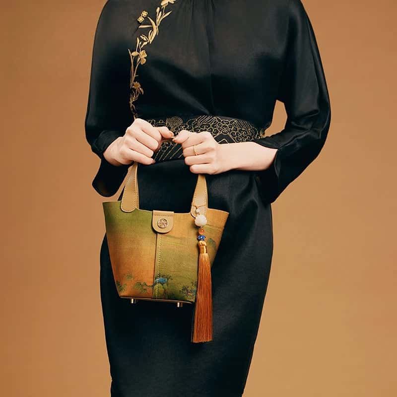 Thousand Miles of Rivers New Chinese Style Genuine Leather Handbag