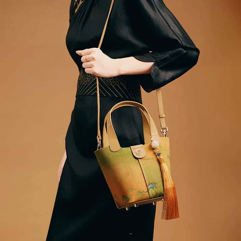 Thousand Miles of Rivers New Chinese Style Genuine Leather Handbag