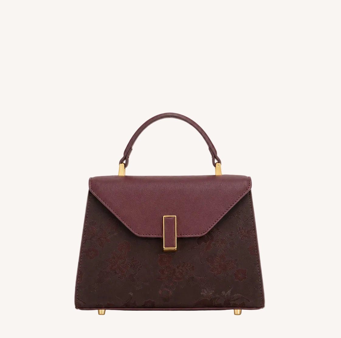 Xiangyunsha silk Kelly bag styled with modern Chinese outfit for elegant daily carry featuring Royal Purple Peony 2026