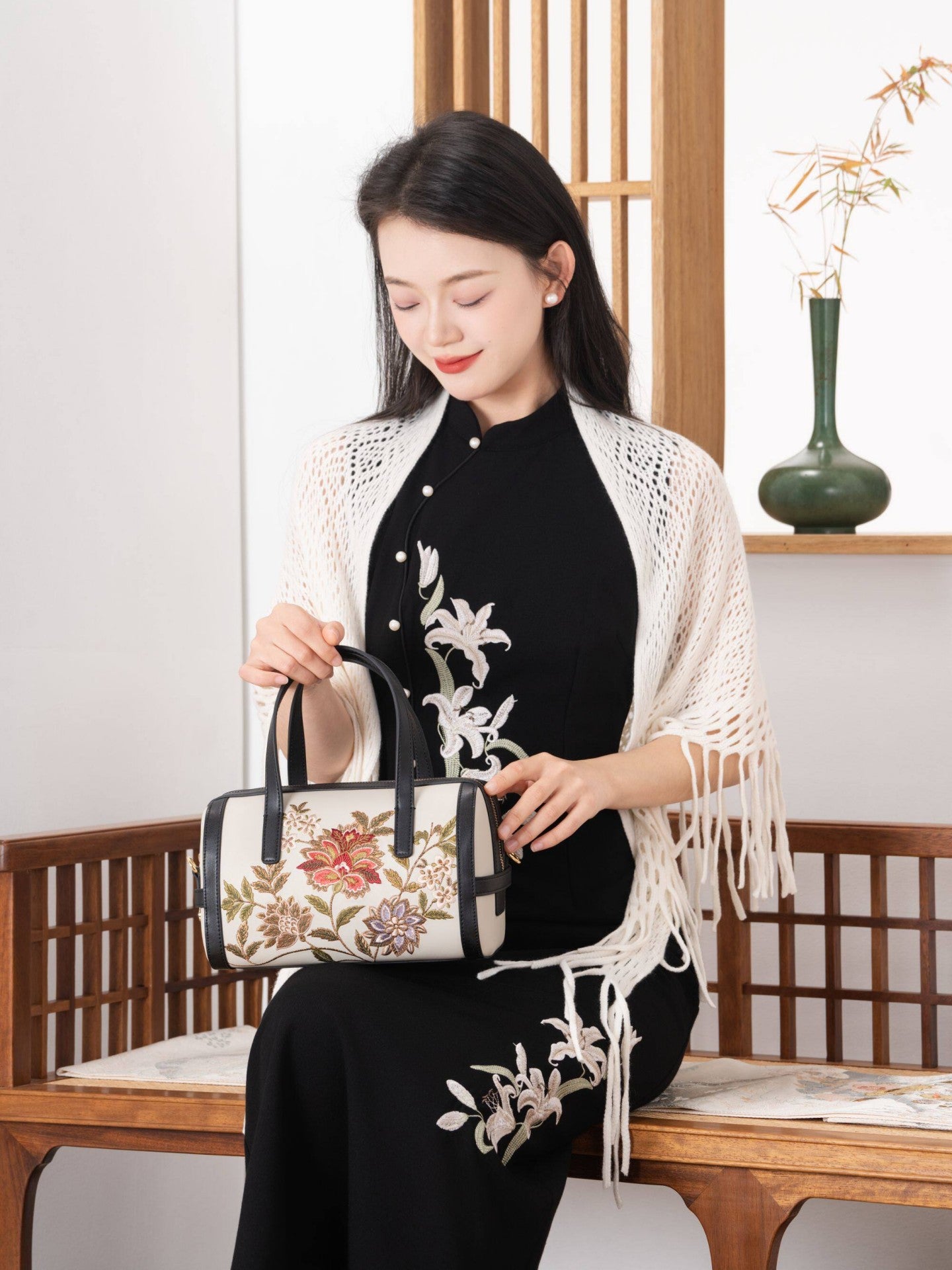 New Chinese Style Embroidered Pillow Bag | Vintage Floral
