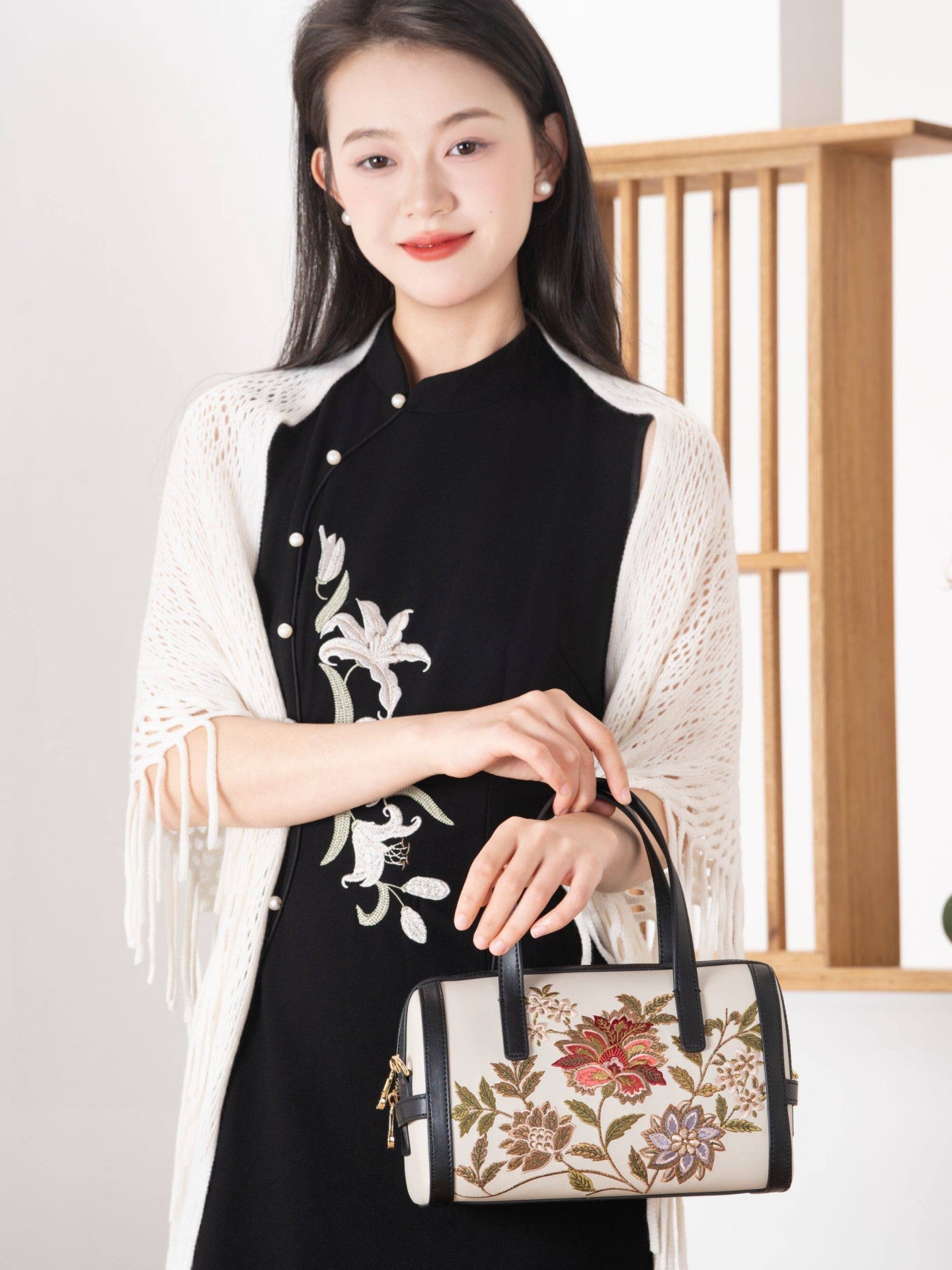 New Chinese Style Embroidered Pillow Bag | Vintage Floral Crossbody Handbag-brocademodern