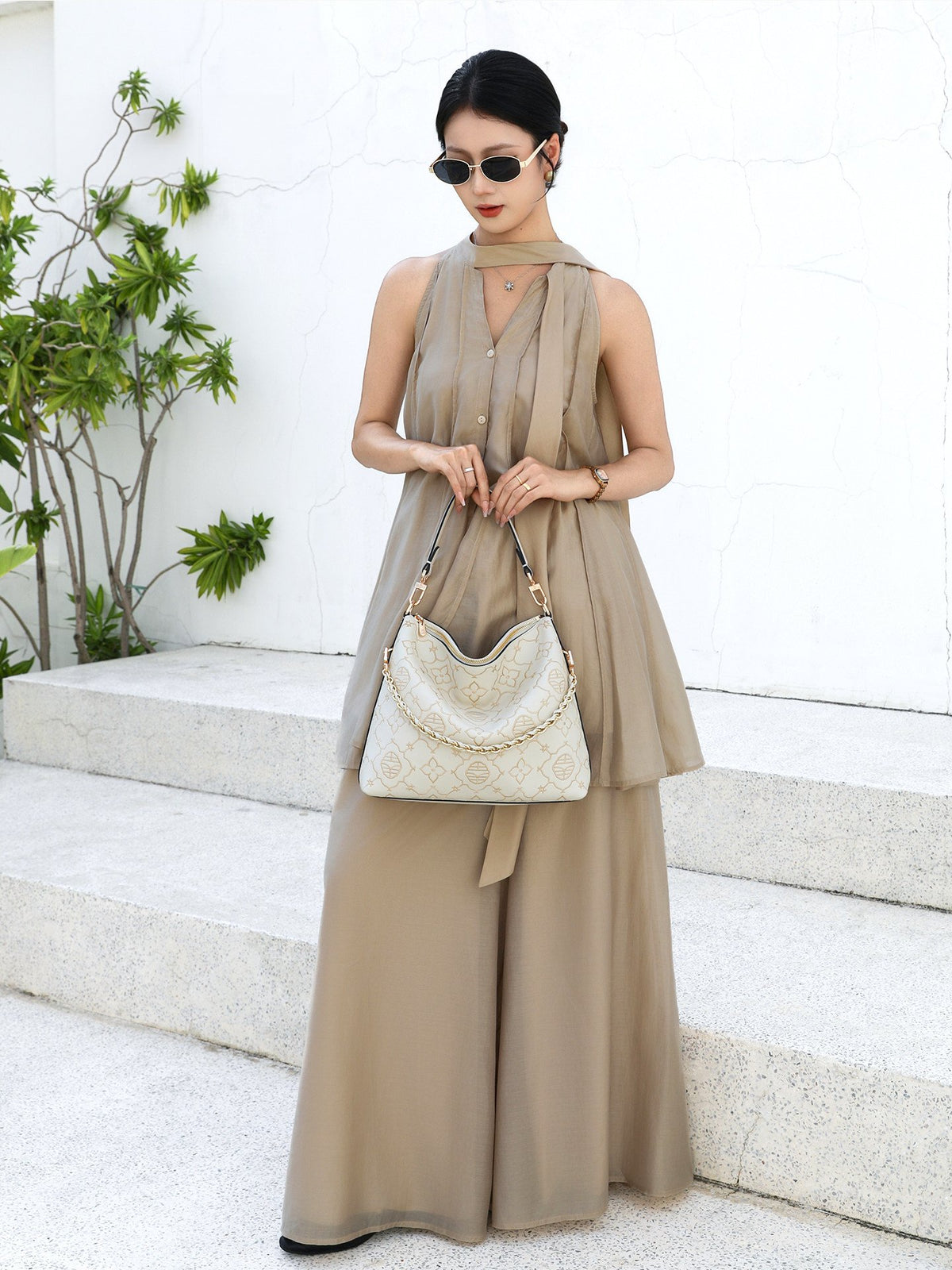 Persimmon Calyx Embroidered Hobo Bag | BrocadeModern