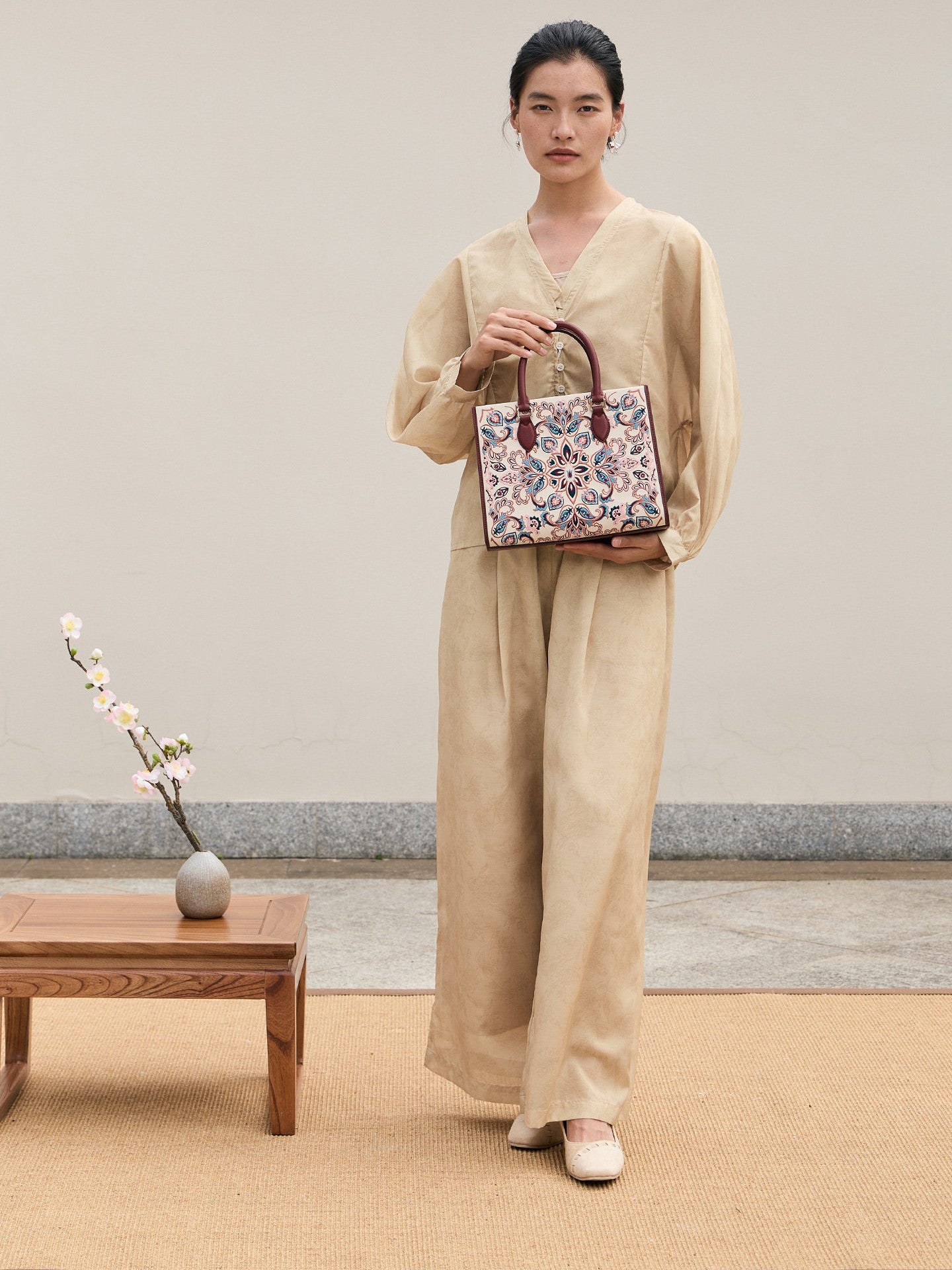 Luxury New Chinese Style Embroidered Leather Tote Bag  - Baoxiang Flower