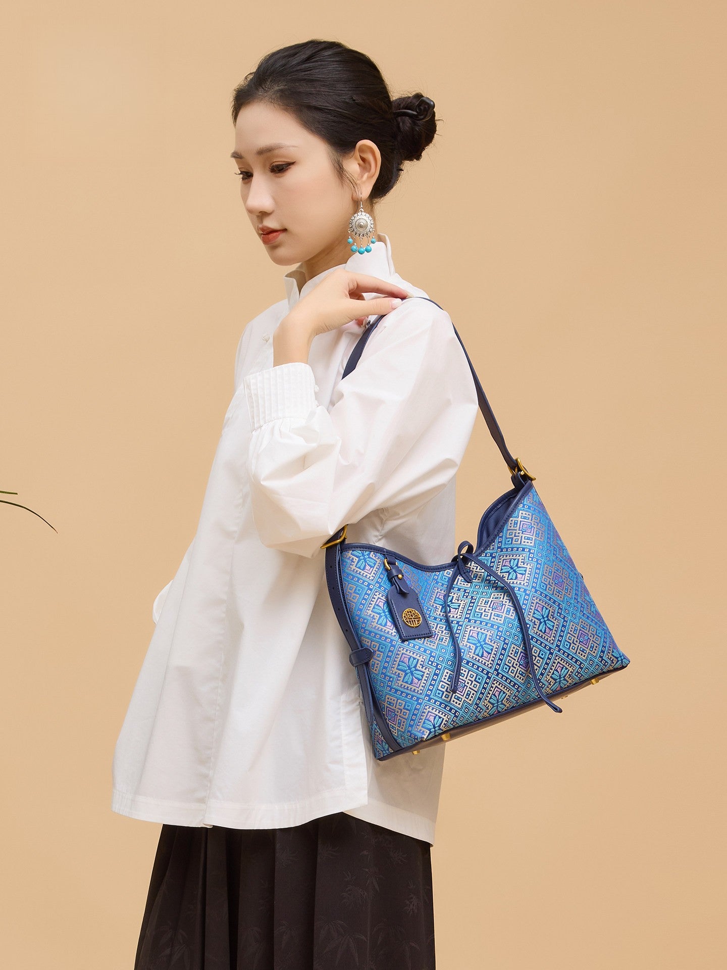 Heritage Zhuang Brocade New Chinese Style Long-Whisker Bag – Golden Blue Butterfly-brocademodern