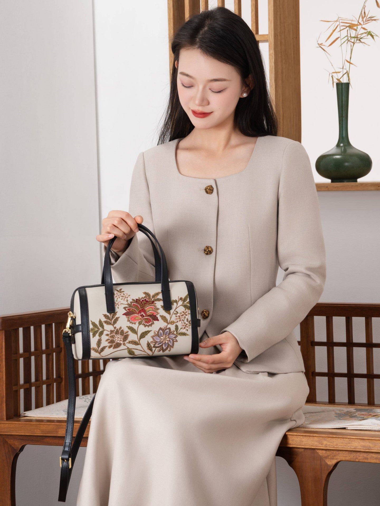 New Chinese Style Embroidered Pillow Bag | Vintage Floral Crossbody Handbag-brocademodern