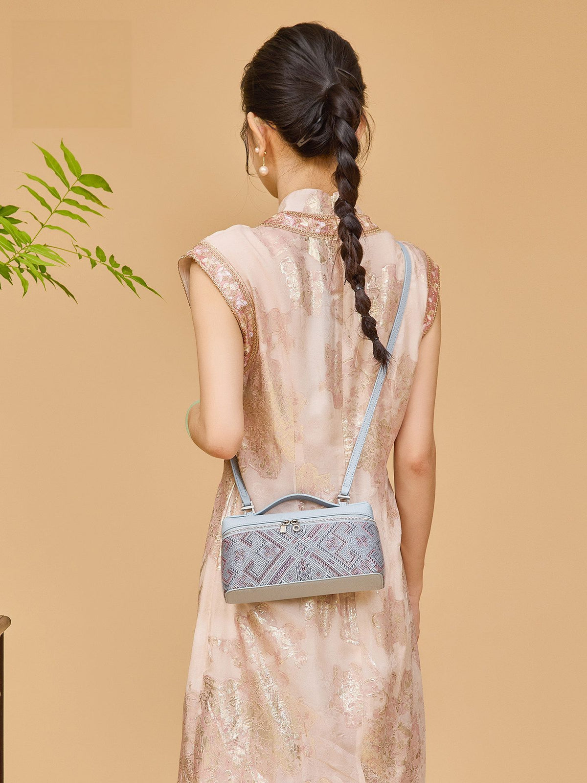 Luxury New Chinese Style Zhuang Brocade Boxy Handbag - Brocade Bond