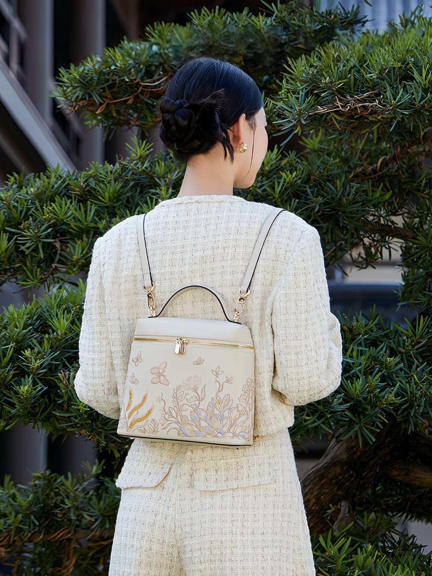 china embroidered leather backpack Traditional Chinese Dual-Use Ancient Style Hanfu Bag for Men, Handmade Tote & Shoulder Bag Just switch up the straps to reveal a slouchy shoulder bag Women Leather Backpacks High Quality