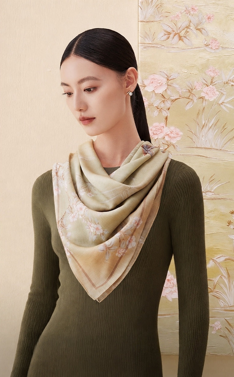 Pomegranate Flower Deity Mulberry Silk Long Scarf (175×50cm)-brocademodern