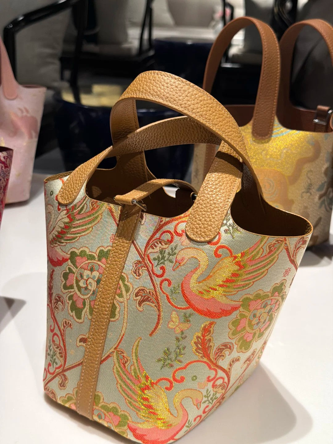 Qian Xiaoping Swan Lake Song Brocade Basket Bag – New Chinese Style Silk Brocade Handbag-brocademodern