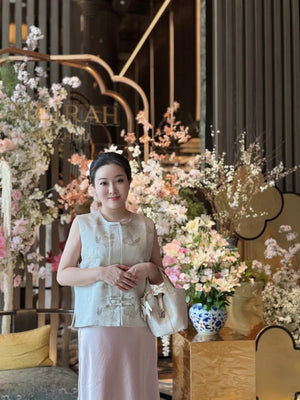 Shangjiukai White Dingsheng Song Brocade Basket Bag – Mulberry Silk Chinese Handbag-brocademodern