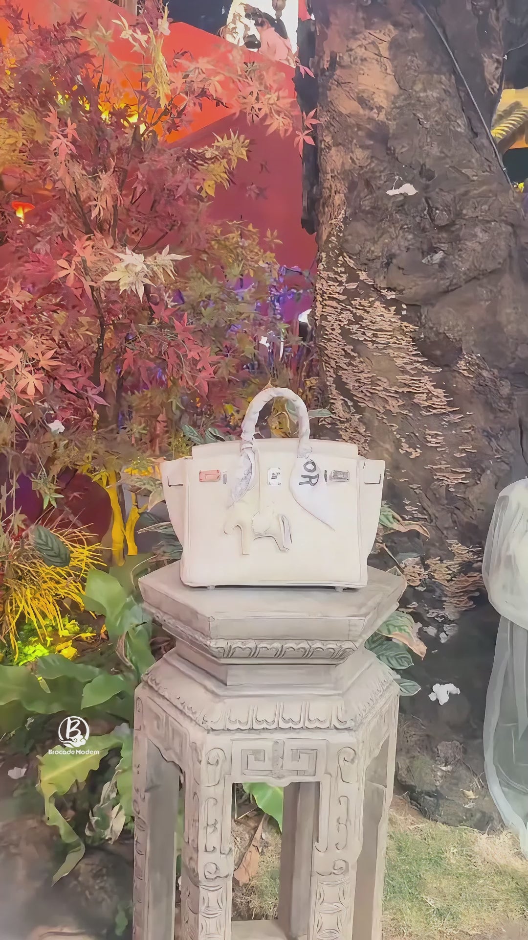 Chinoiserie Luxury Song Brocade Aesthetic Top-Handle Bag — White Dingsheng