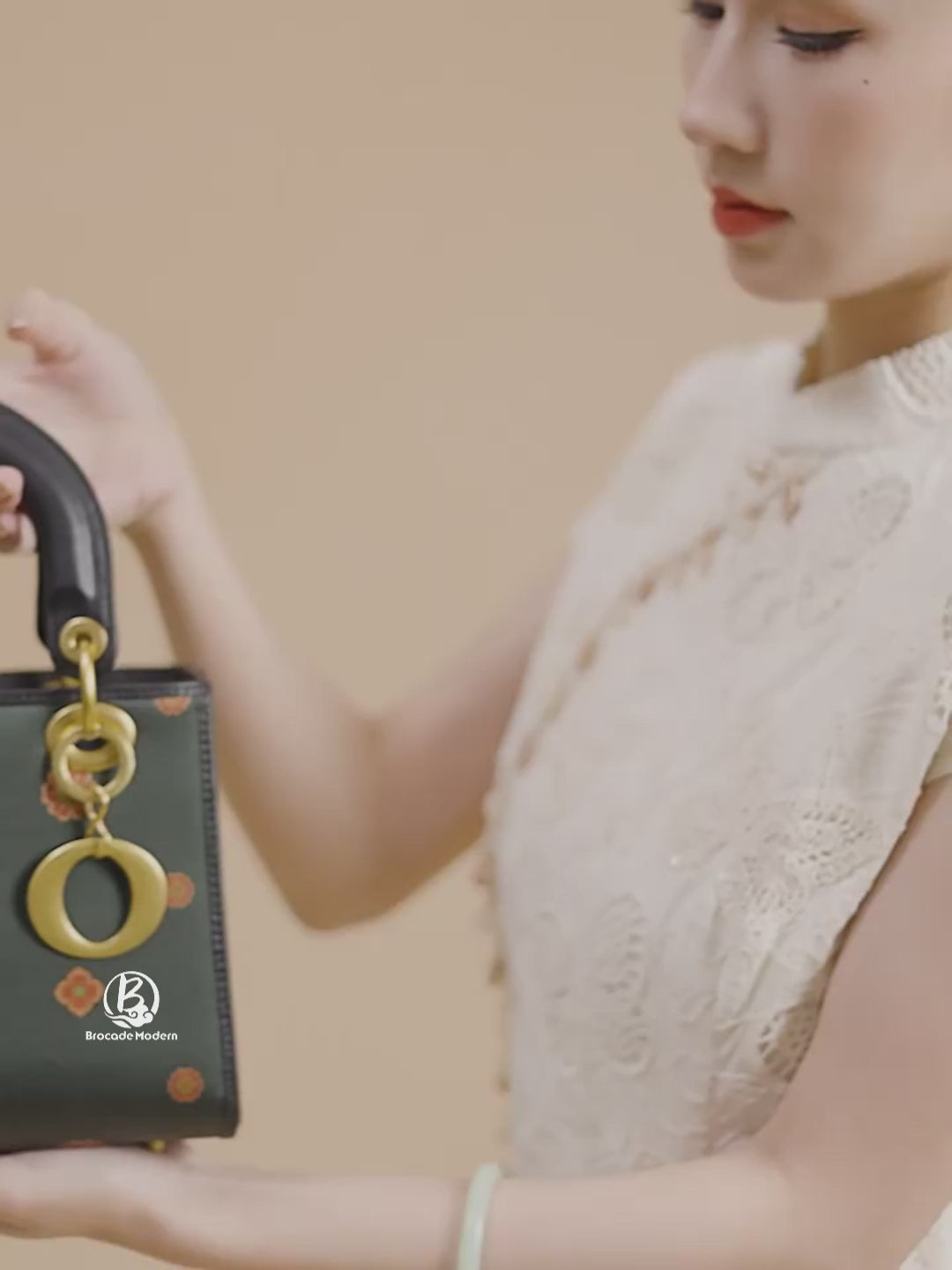 Heritage Xiangyunsha New Chinese Style Diana Handbag – Baoxiang Blossom