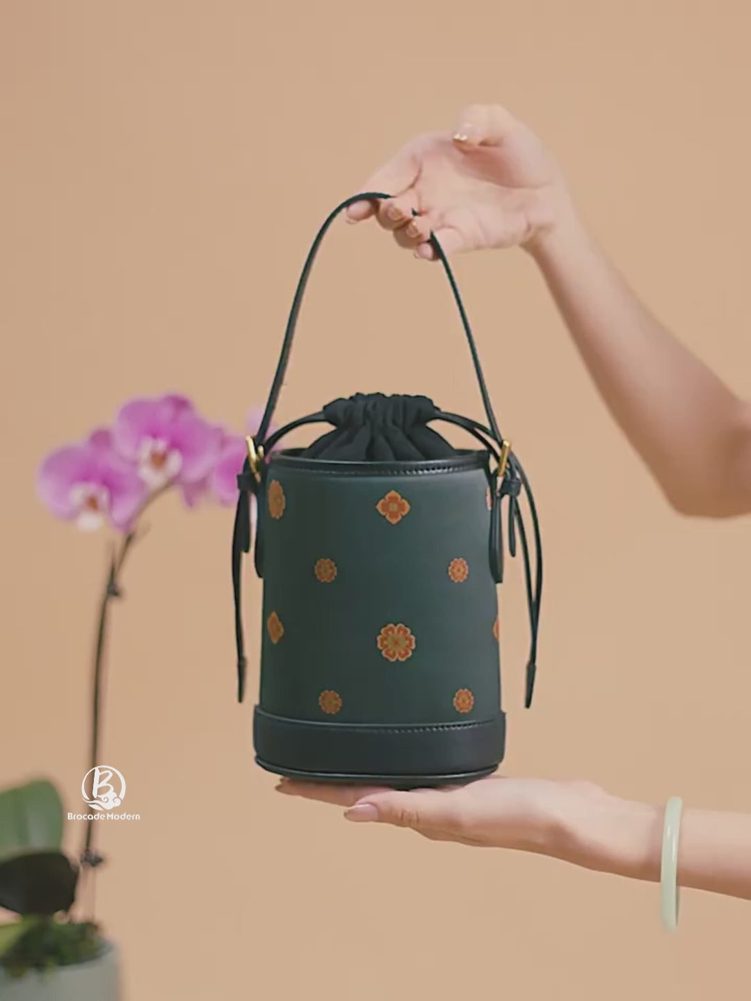Heritage Xiangyunsha New Chinese Style Bucket Bag – Baoxiang Blossom