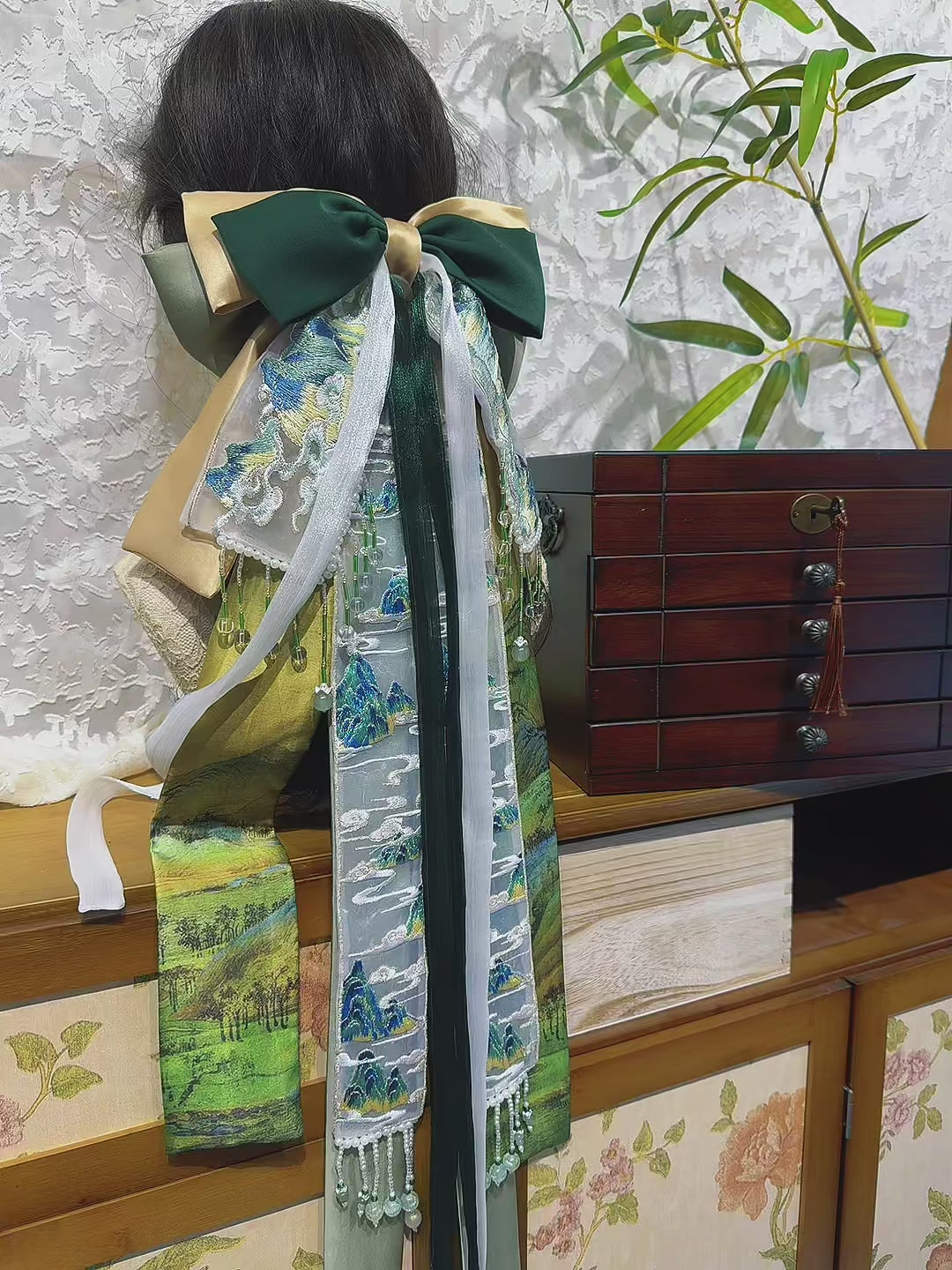 A Thousand Li of Rivers and Mountains New Chinese Bow Hair Clip